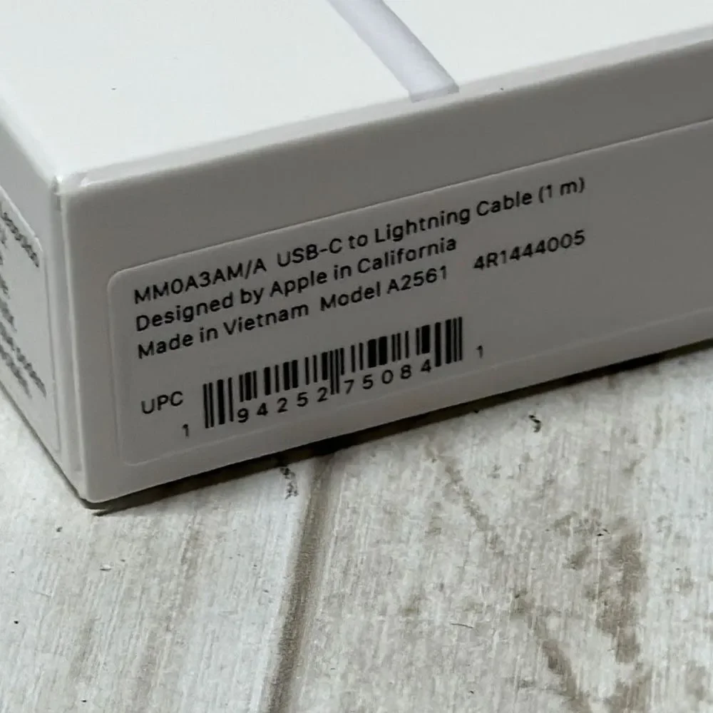 Apple USB-C to Lightning Cable 1 m‎